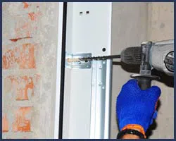 Neighborhood Garage Door Crystal Beach, FL 727-346-6046 - side-door-repair-t-22-gr-23m